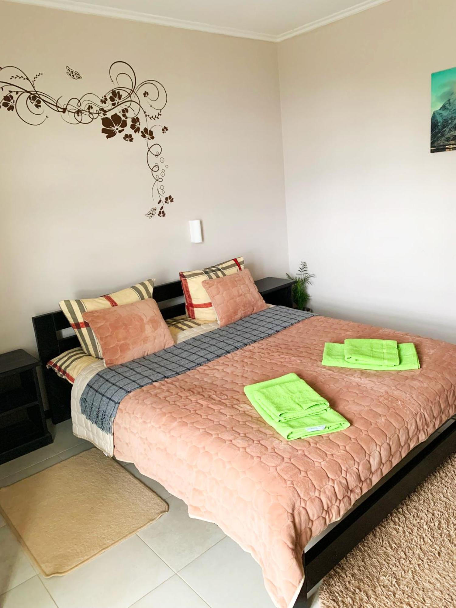 Ozone Minihotel Yablunytsya Exterior photo