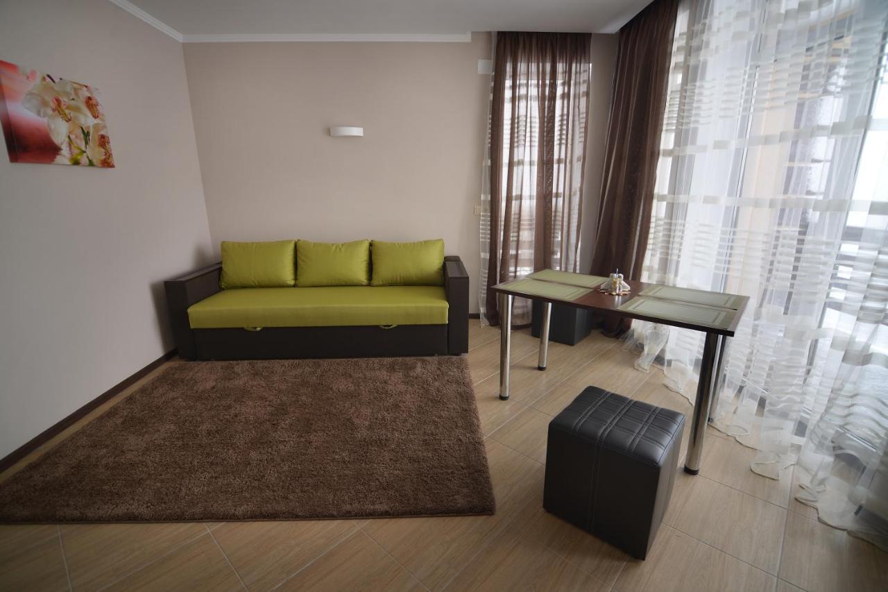 Ozone Minihotel Yablunytsya Exterior photo